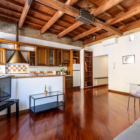 Apt 151 - City Center ローマ エクステリア 写真